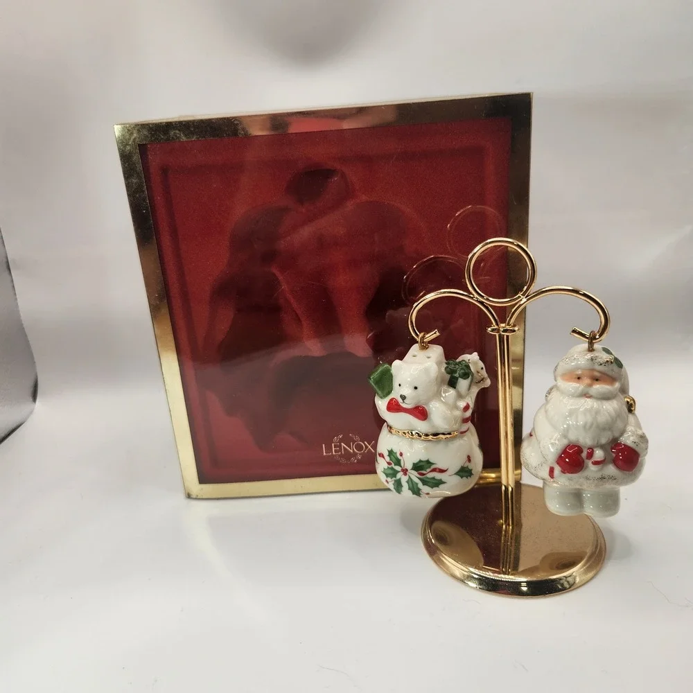 Lenox Santa and Bear Salt and Pepper Shakers with Gold Stand Holiday Set 3pc